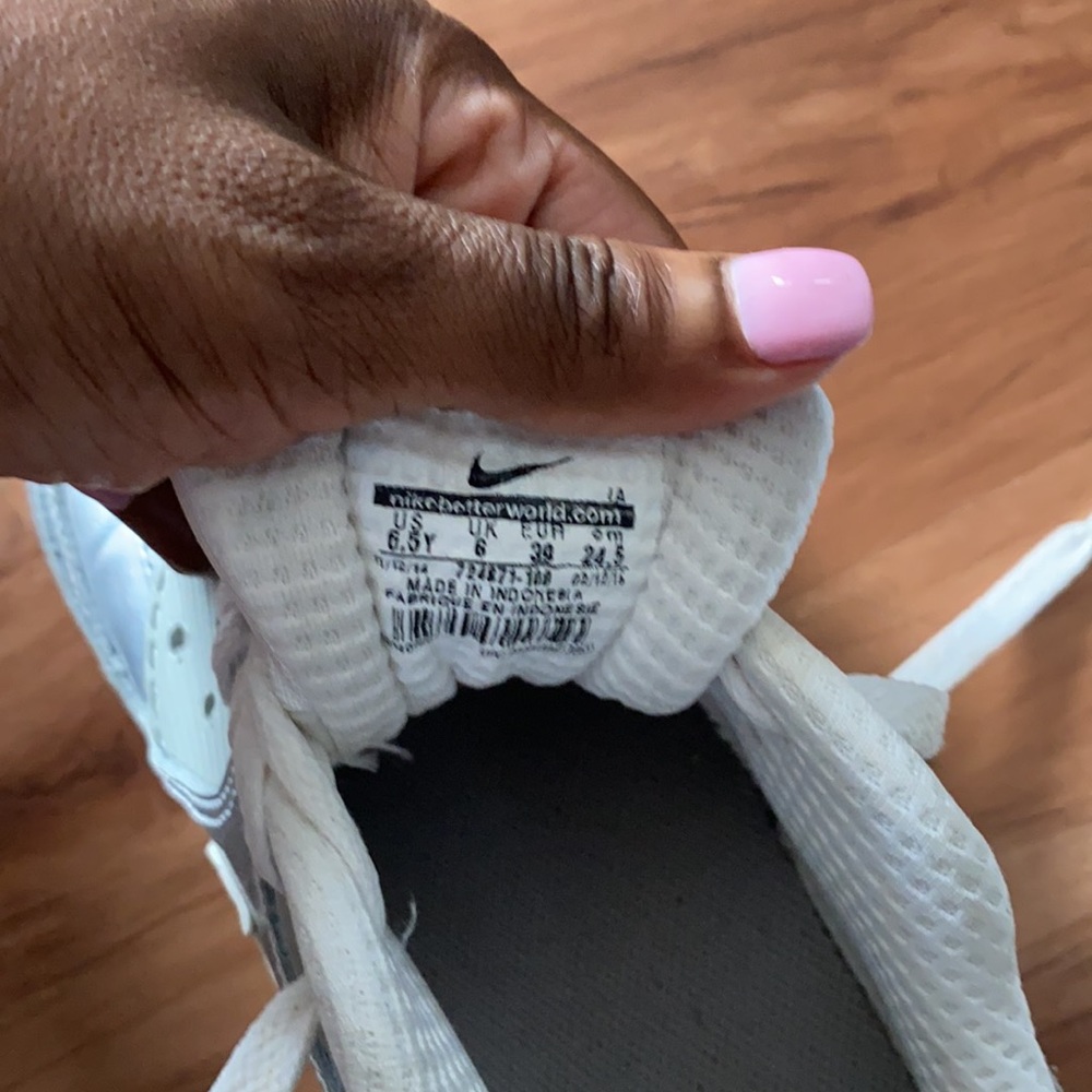 AirMax 90 - Picture 3 of 6
